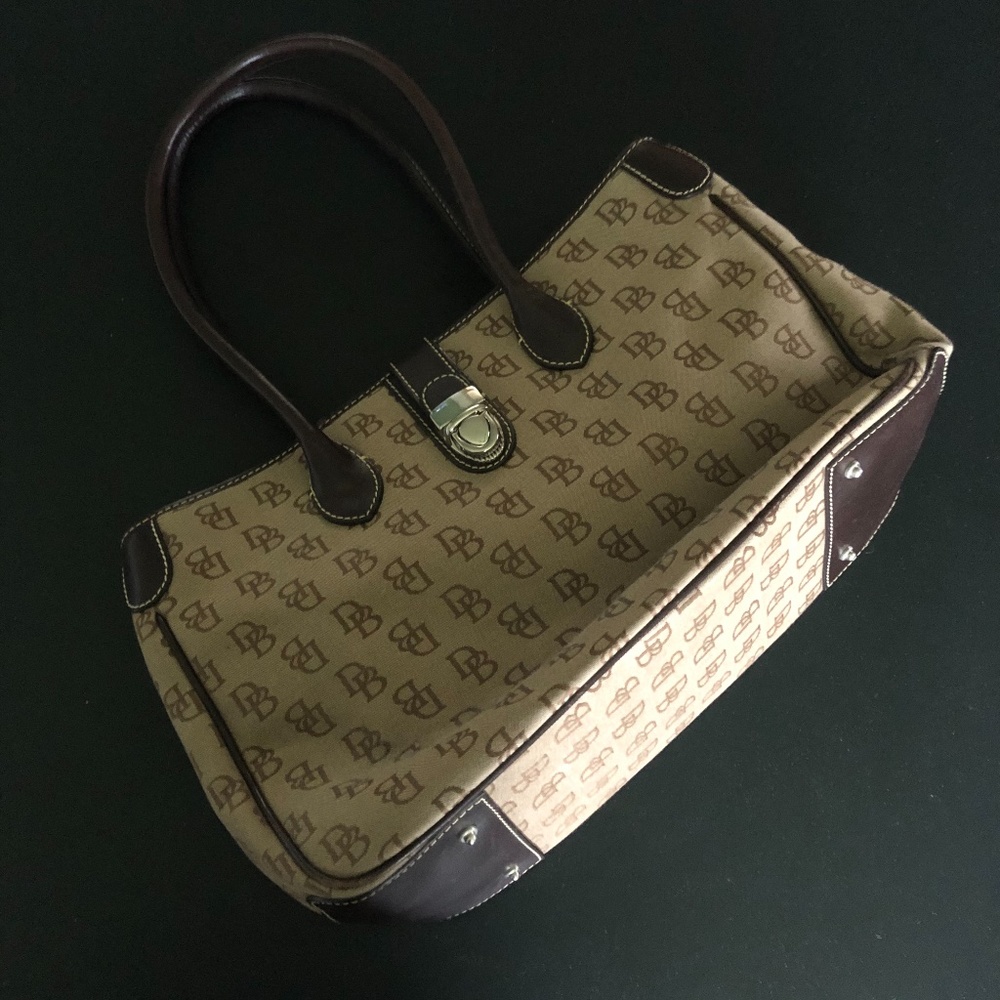 Dooney & Bourke Double Long Handle Tote EUC